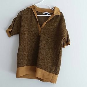 Zara v neck knit shirt S nwot short sleeve